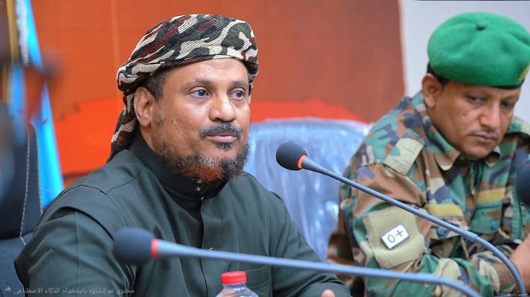 مدير التوجيه المعنوي للأمن الوطني يُشيد بمكرمة القائد “المحرمي” الرمضانية