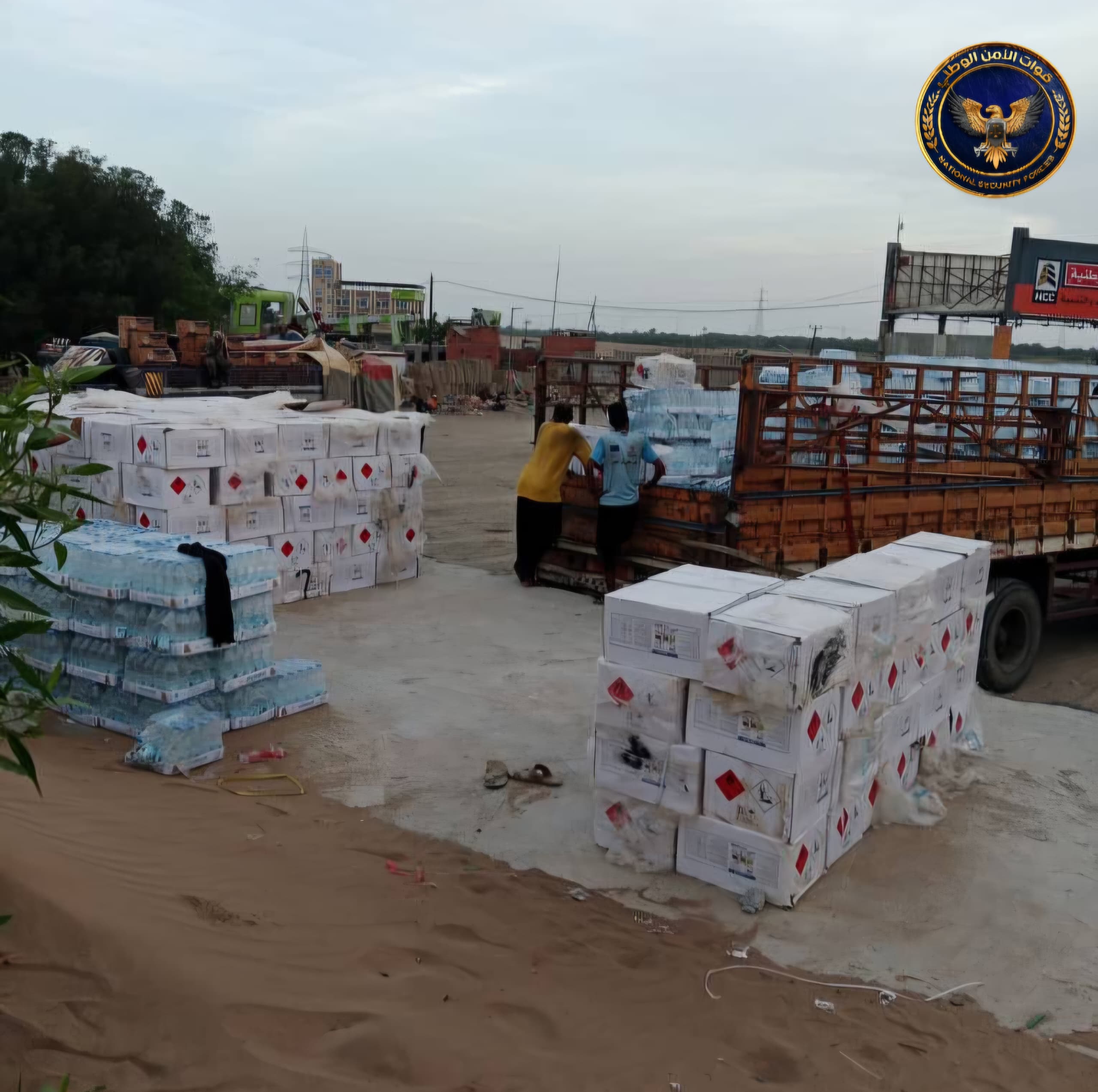 الأمن الوطني بلحج يضبط شحنة مبيدات حشرية منتهية الصلاحية