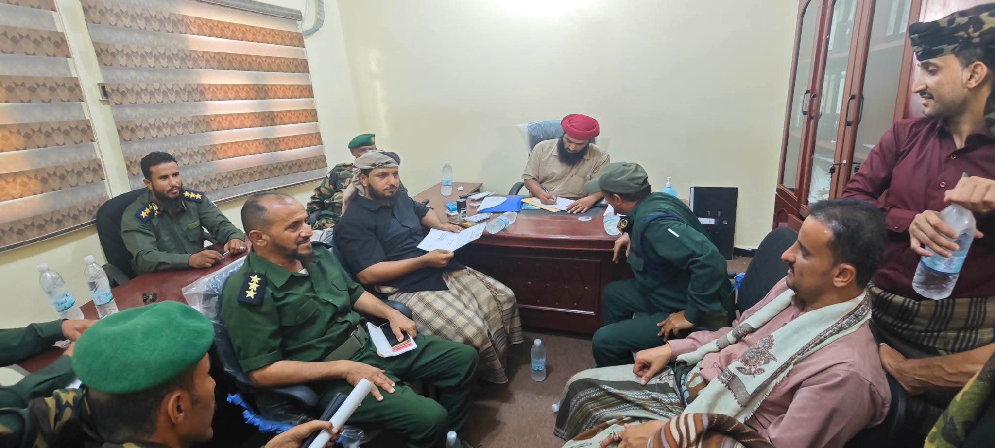 بحضور قيادات أمنية وعسكرية.. إنجاز عمليتي الاستلام والتسليم في الأمن الوطني والأمن العام بمديرية المسيمير