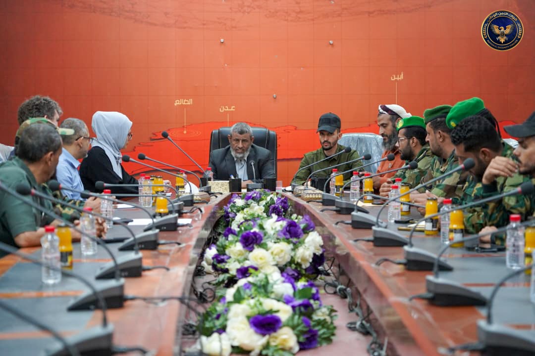 اللواء الجمالي يبحث مع بعثة اللجنة الدولية للصليب الأحمر تعزيز التنسيق لدعم المهام الإنسانية
