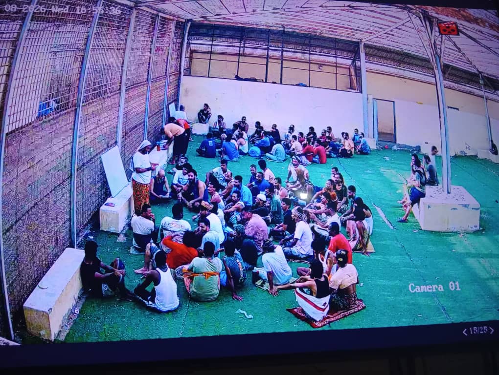 استمرار برنامج محو الأمية لنزلاء إصلاحية بئر أحمد بالعاصمة عدن